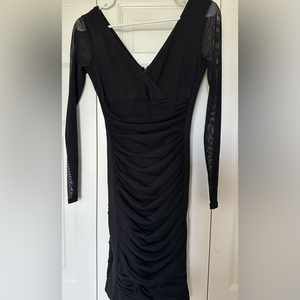 White House Black Market Black Cocktail Size 0